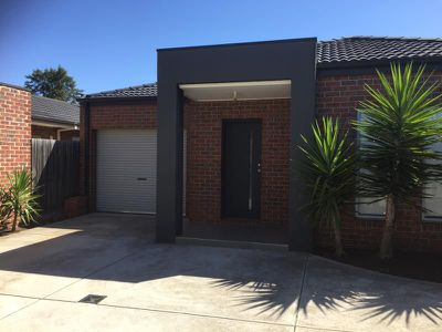 1 / 7 Georgia Crescent, Werribee