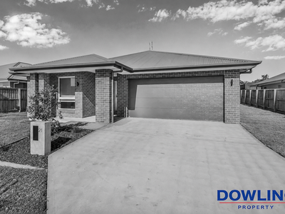 21 Midnight Avenue, Medowie