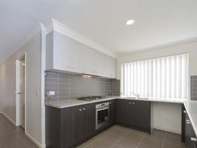 27 Tanner Mews, Point Cook