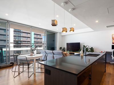 1904 / 105 Stirling Street, Perth