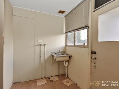 18 Jones Street, Horsham