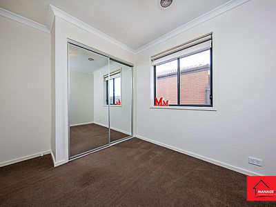 5 Rag Holmes Street, Macgregor