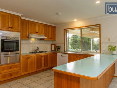 33 Nyanza Road, Table Top