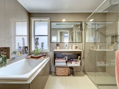 305 Adelaide Road, Murray Bridge