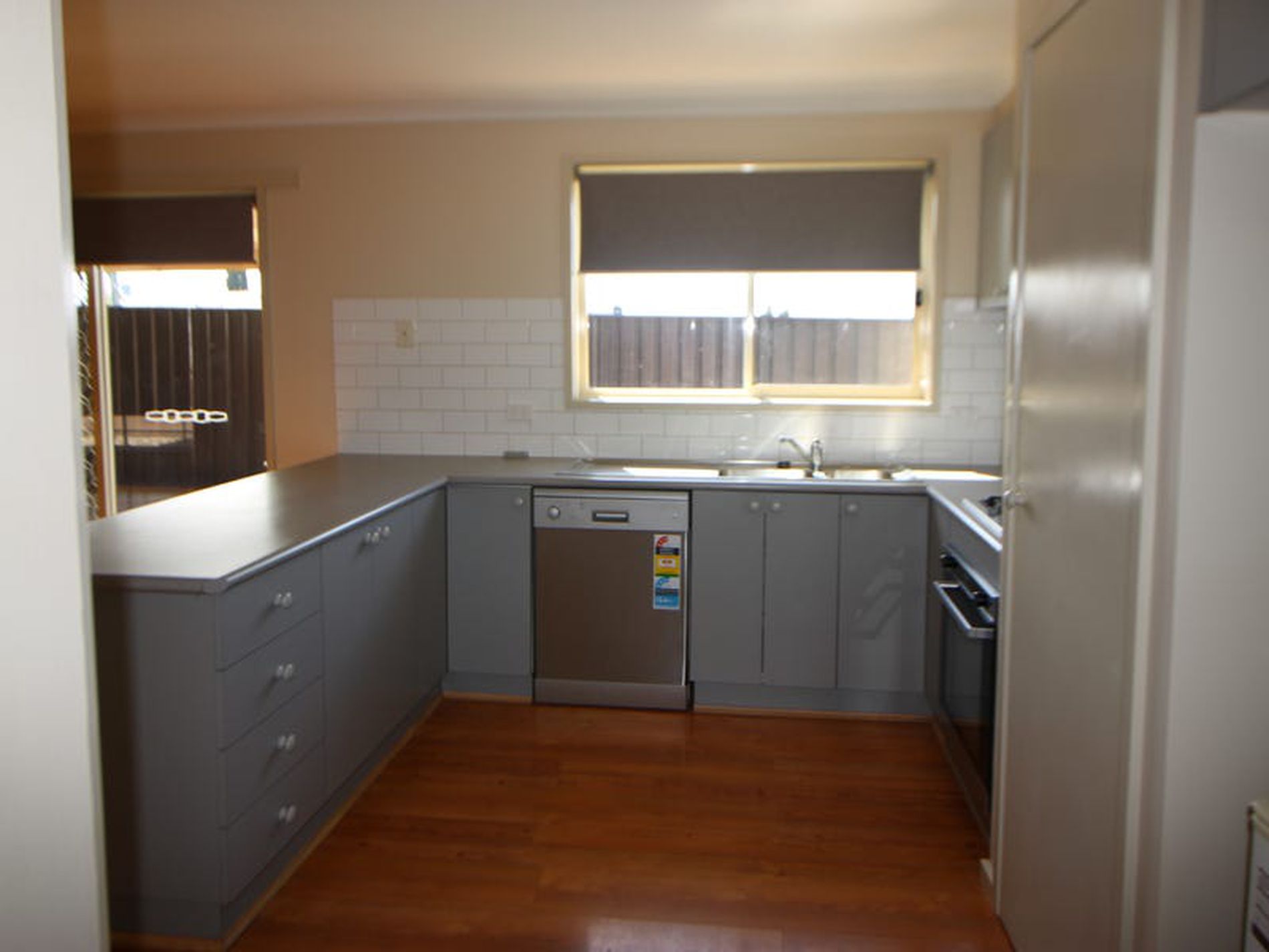 2 / 1 Narebar Street, Bell Park