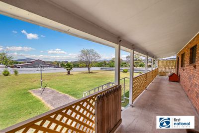 16 OAK STREET, Kootingal