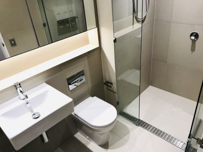 911 / 915 Collins Street, Docklands