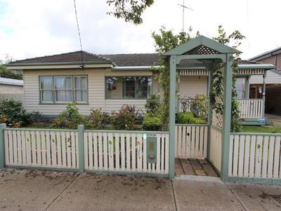 6 Roscommon Place, Herne Hill