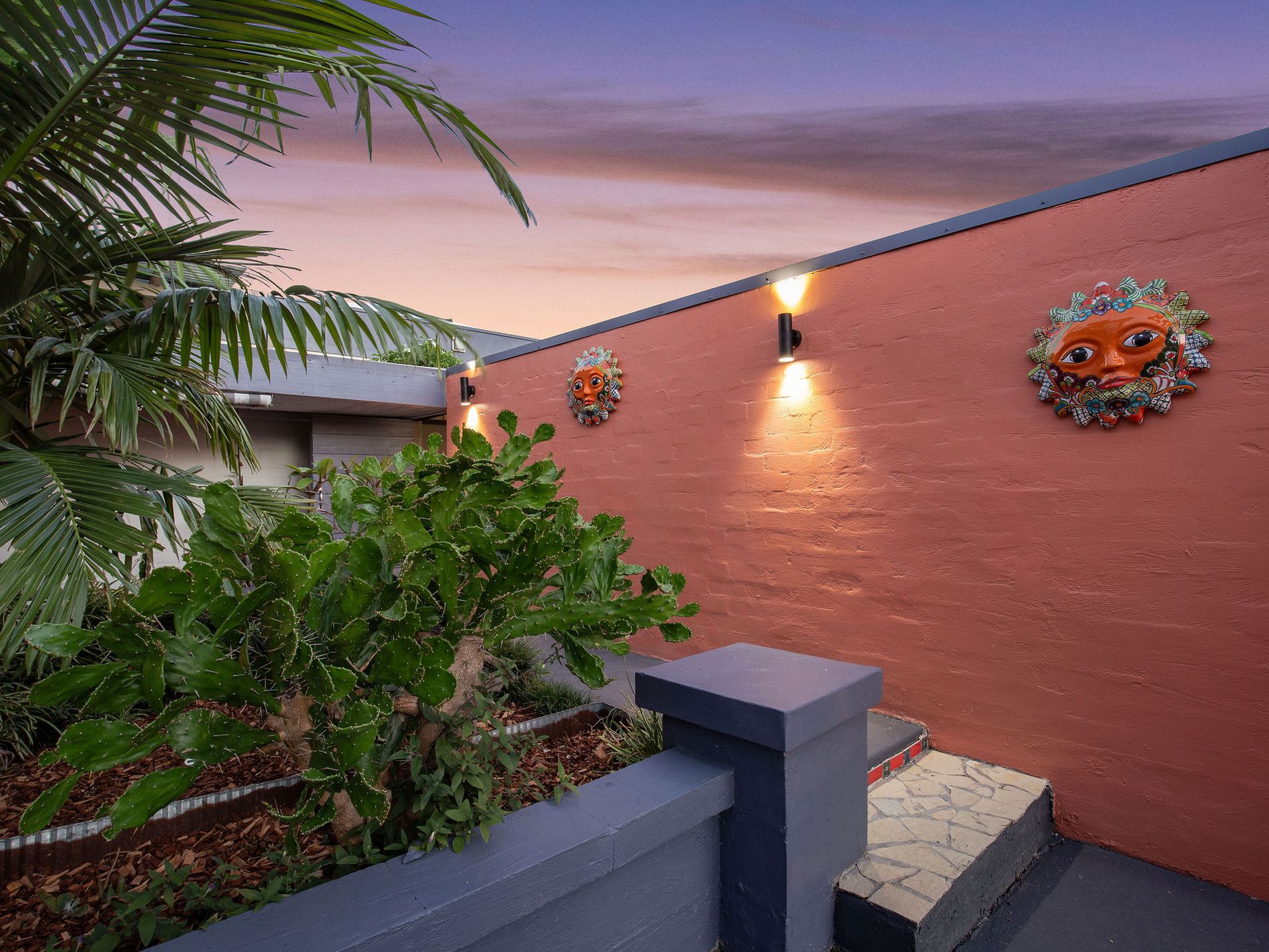 9 Lergessner Street, Biggera Waters