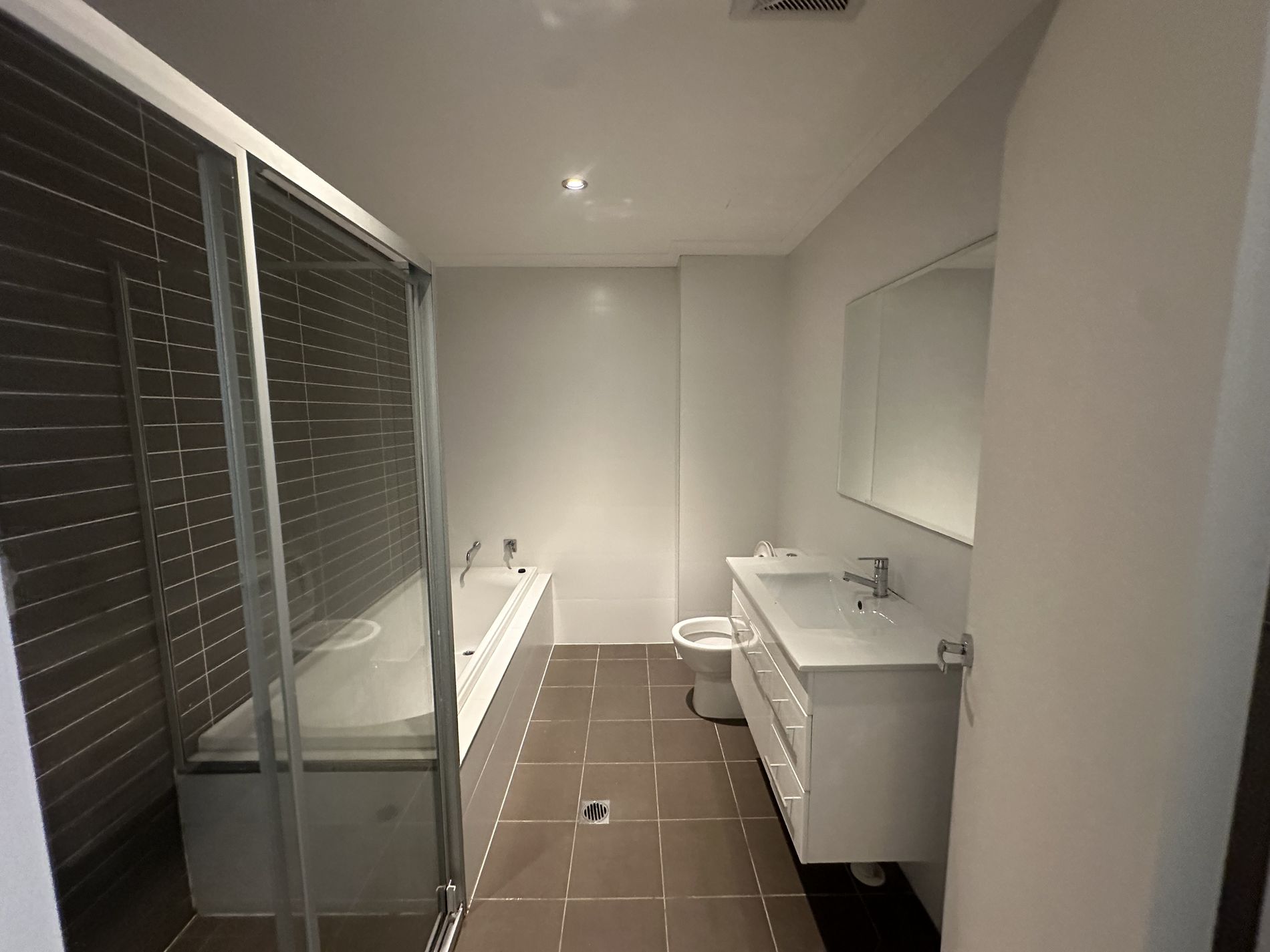 302 / 9-11 Wollongong Road, Arncliffe