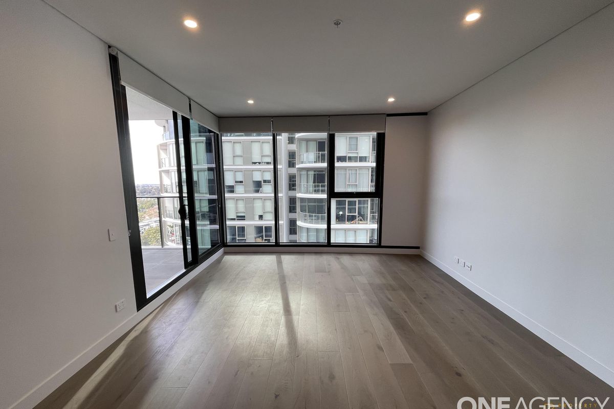 1601 / 8 Chambers Court, Epping