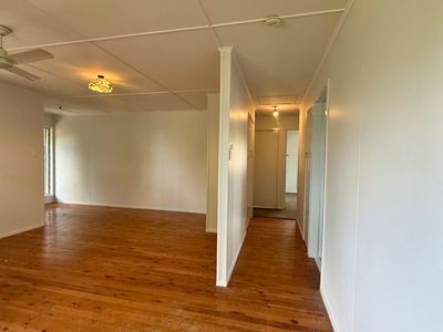 10 Lawson Drive, Moranbah