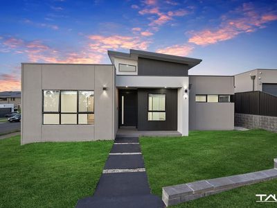 7 Gulshan Avenue, Claremont Meadows