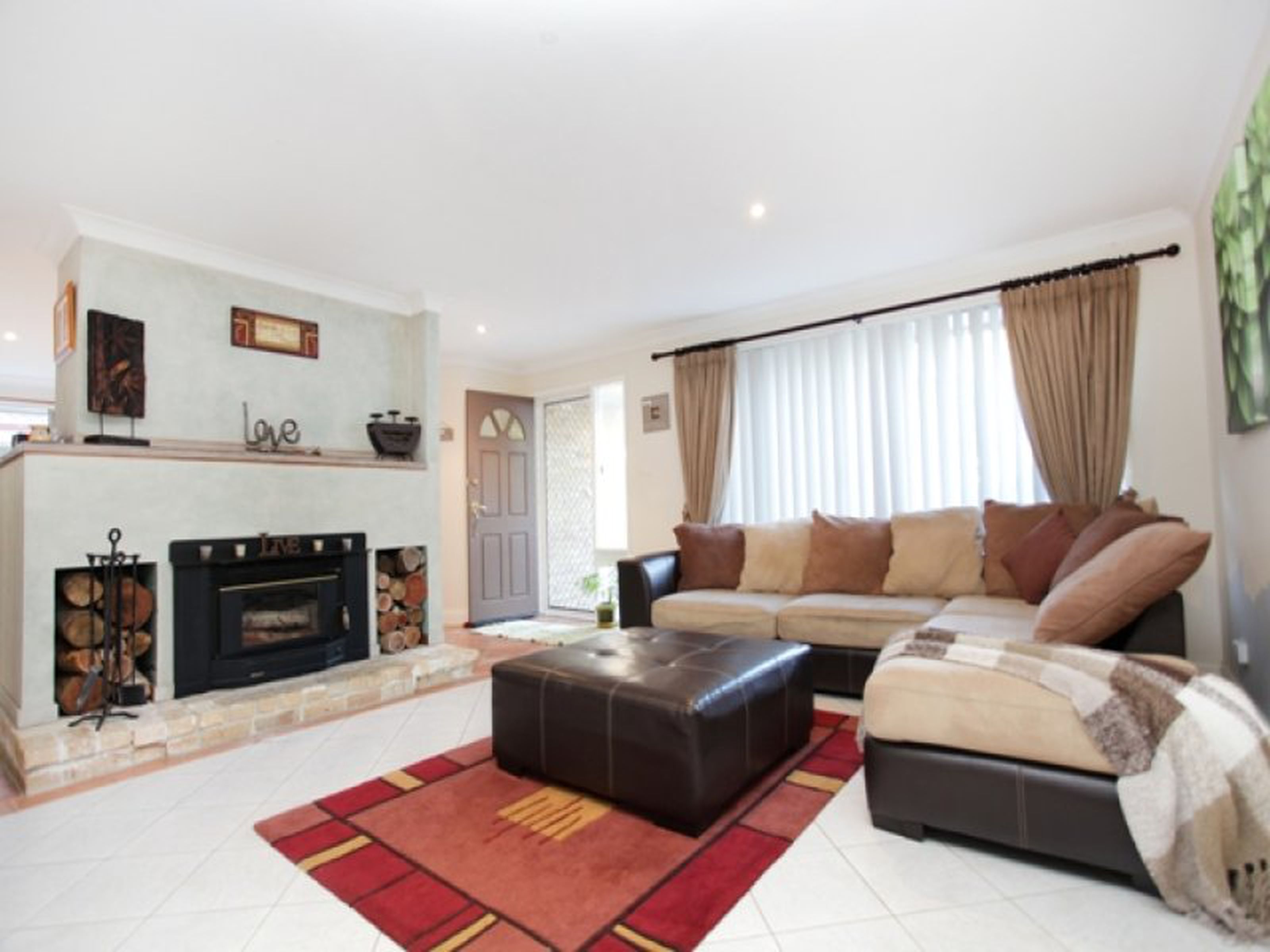8 Jasmine Close, GLENMORE PARK