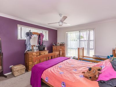 16 Weeroona Avenue, Beachmere