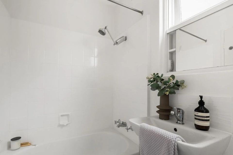 1 / 5 Mcgrath Court, Richmond