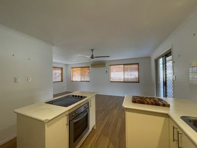 21 Hamer Street, Urangan