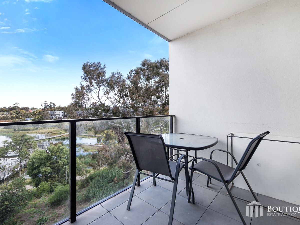 203 / 79 Janefield Drive, Bundoora
