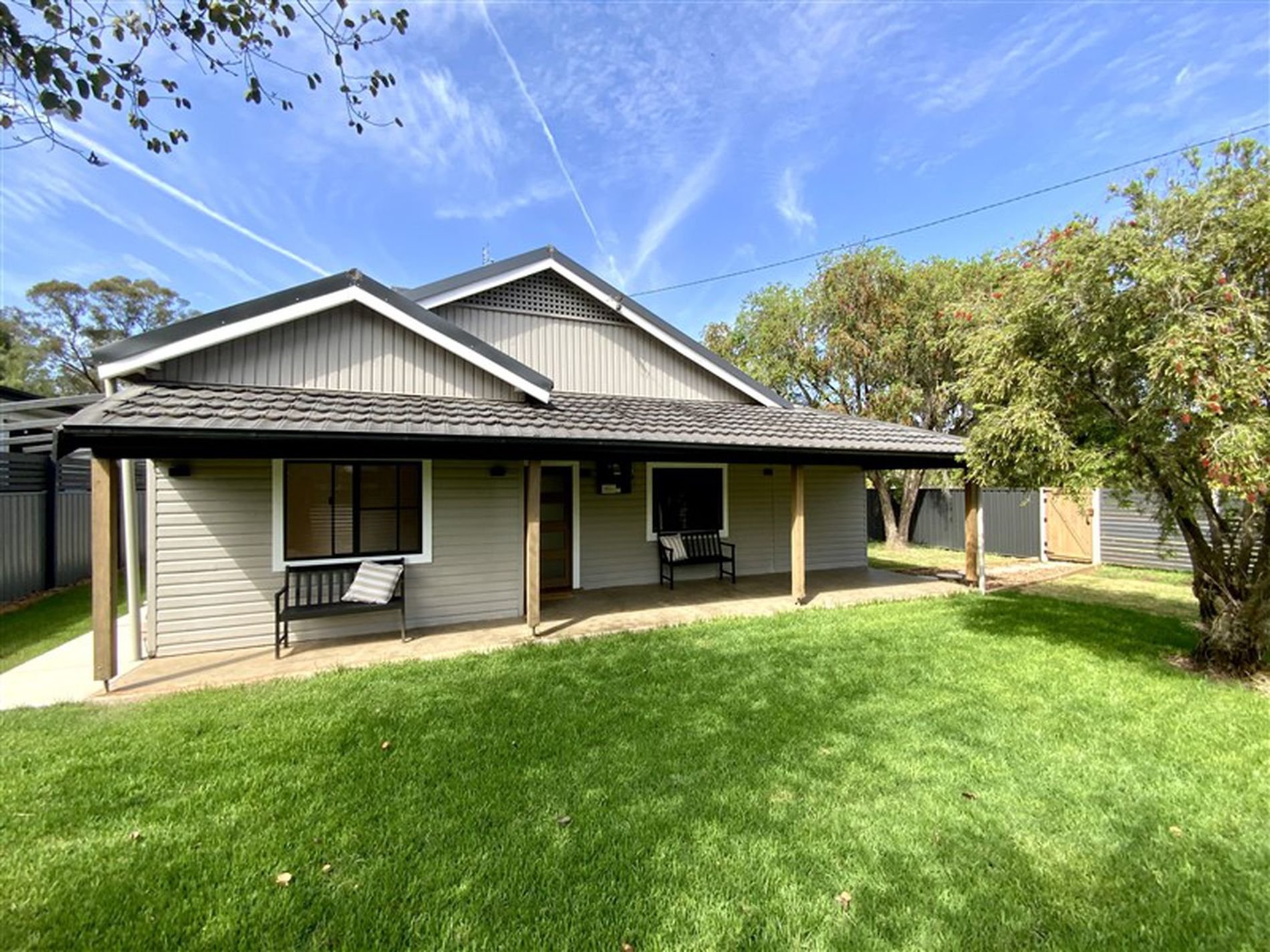 57 Reymond Street, Forbes