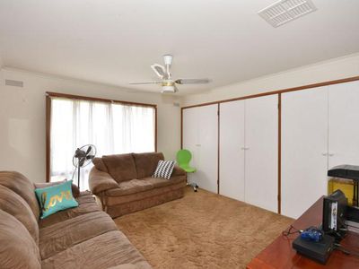 1 Drovers Close, Maiden Gully