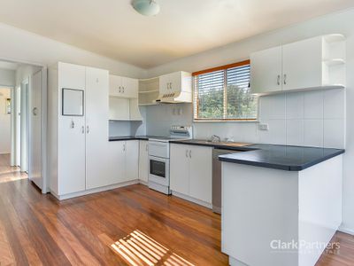 24 Bray Road, Lawnton