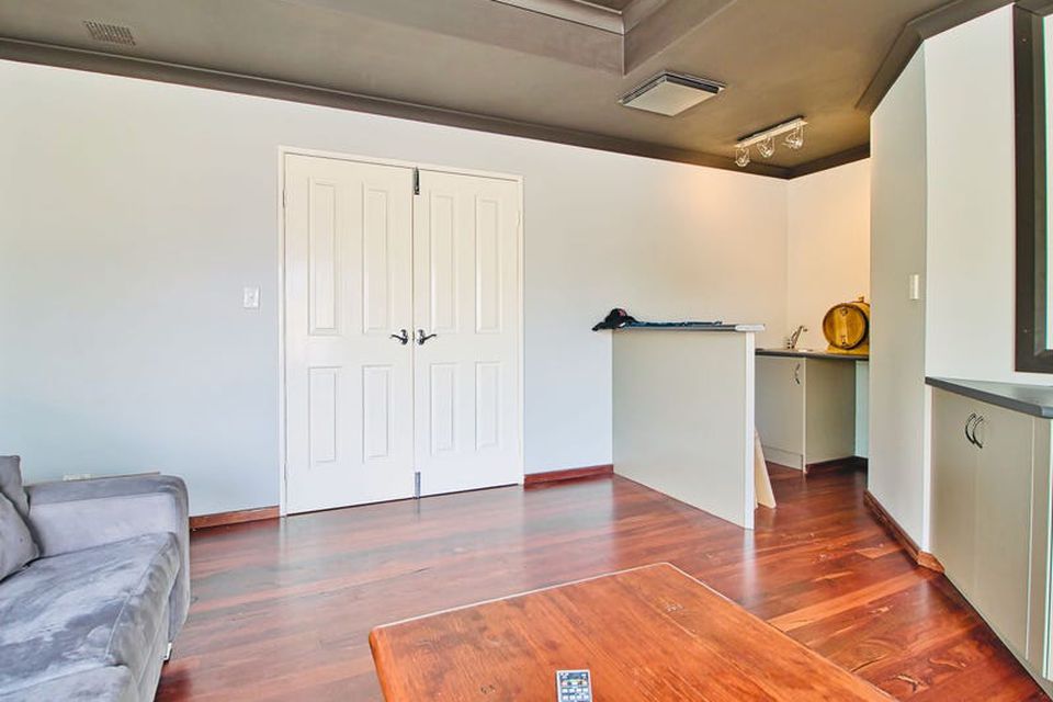 2 Busan Way , Port Kennedy