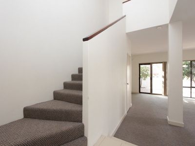 2 / 34 Norton Street, South Perth