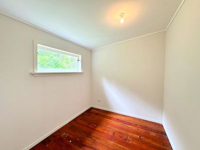 4 McEldowney Road, Titirangi