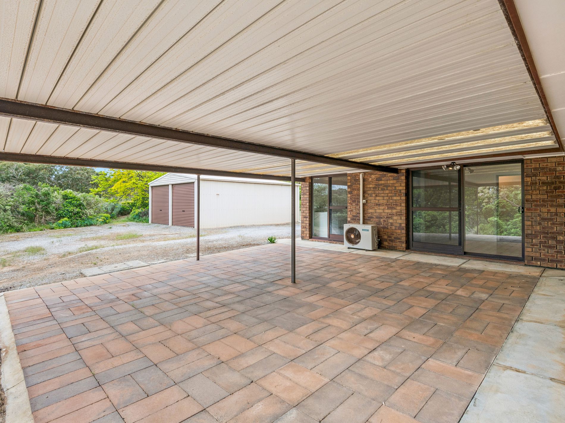 18 Brook Place, Normanville