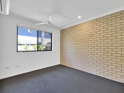 1/11 Carrothool Place, Mooloolaba