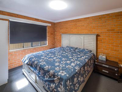 2 / 12 Queen Street, Woolgoolga