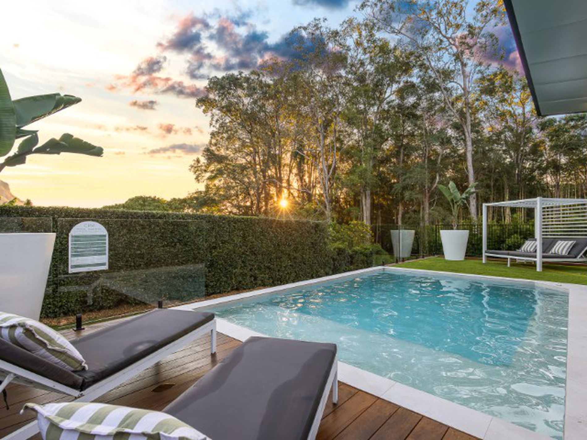32 Summit Road, Pomona