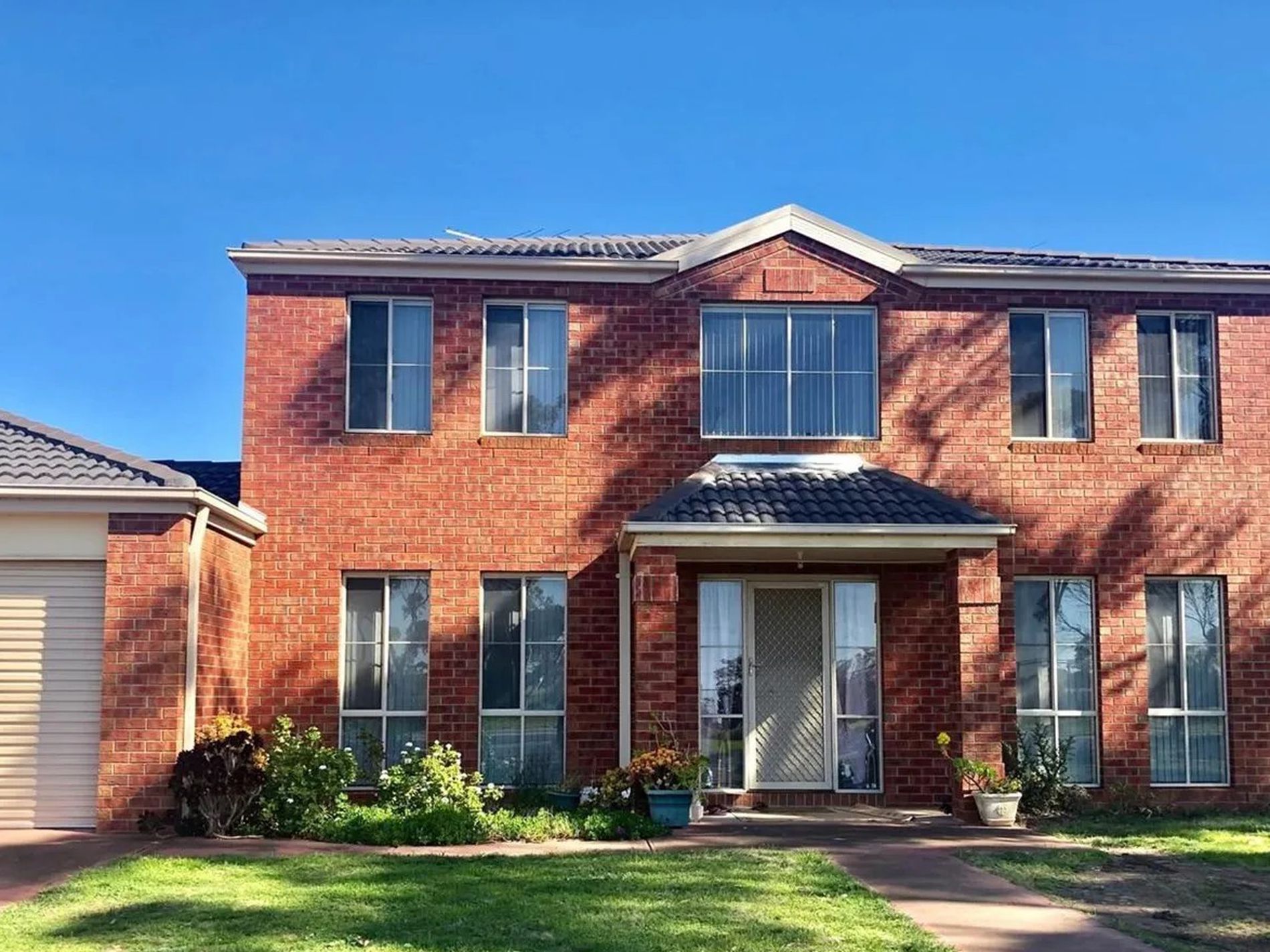 80 Cairnlea Drive, Cairnlea
