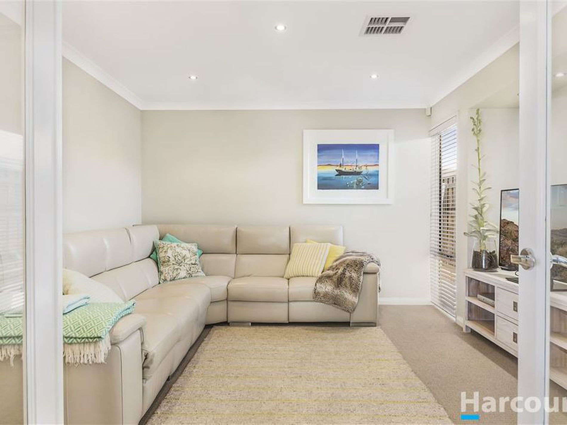 2 Sunny Close, Yanchep