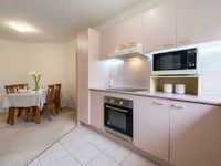 8 / 45 Nyanza Street, Woodridge