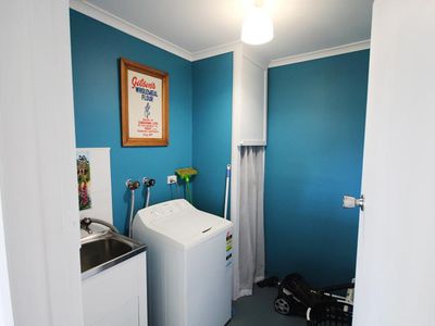 12 Pottery Rd, Dover