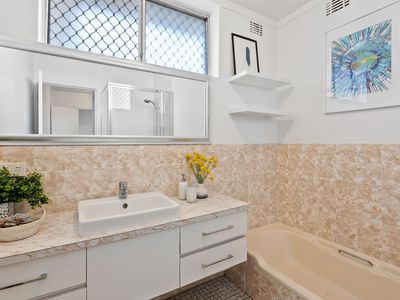 9 / 2 Hampton Street, Burswood