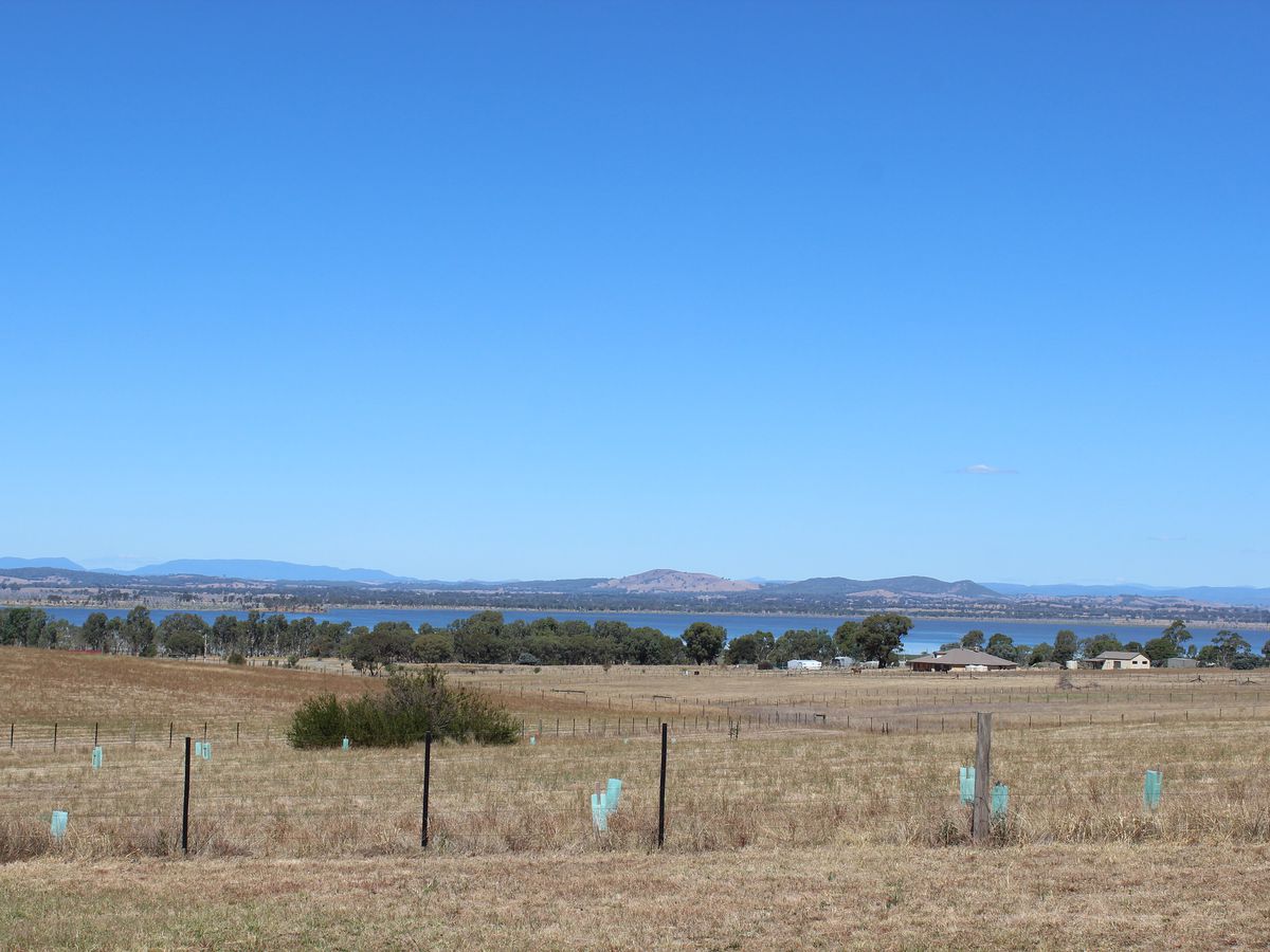 Lot 52, Lakeside Drive, Chesney Vale