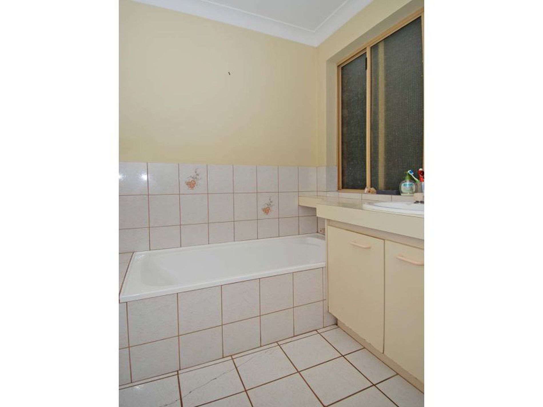 2 / 1 Steel Place, Kalgoorlie