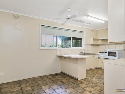 30 Valley Fair Drive, Narre Warren