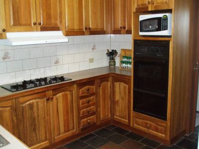 1 Lukin Court, Horsham