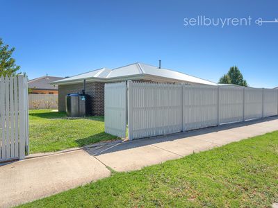 1 SNOWY STREET, Wodonga