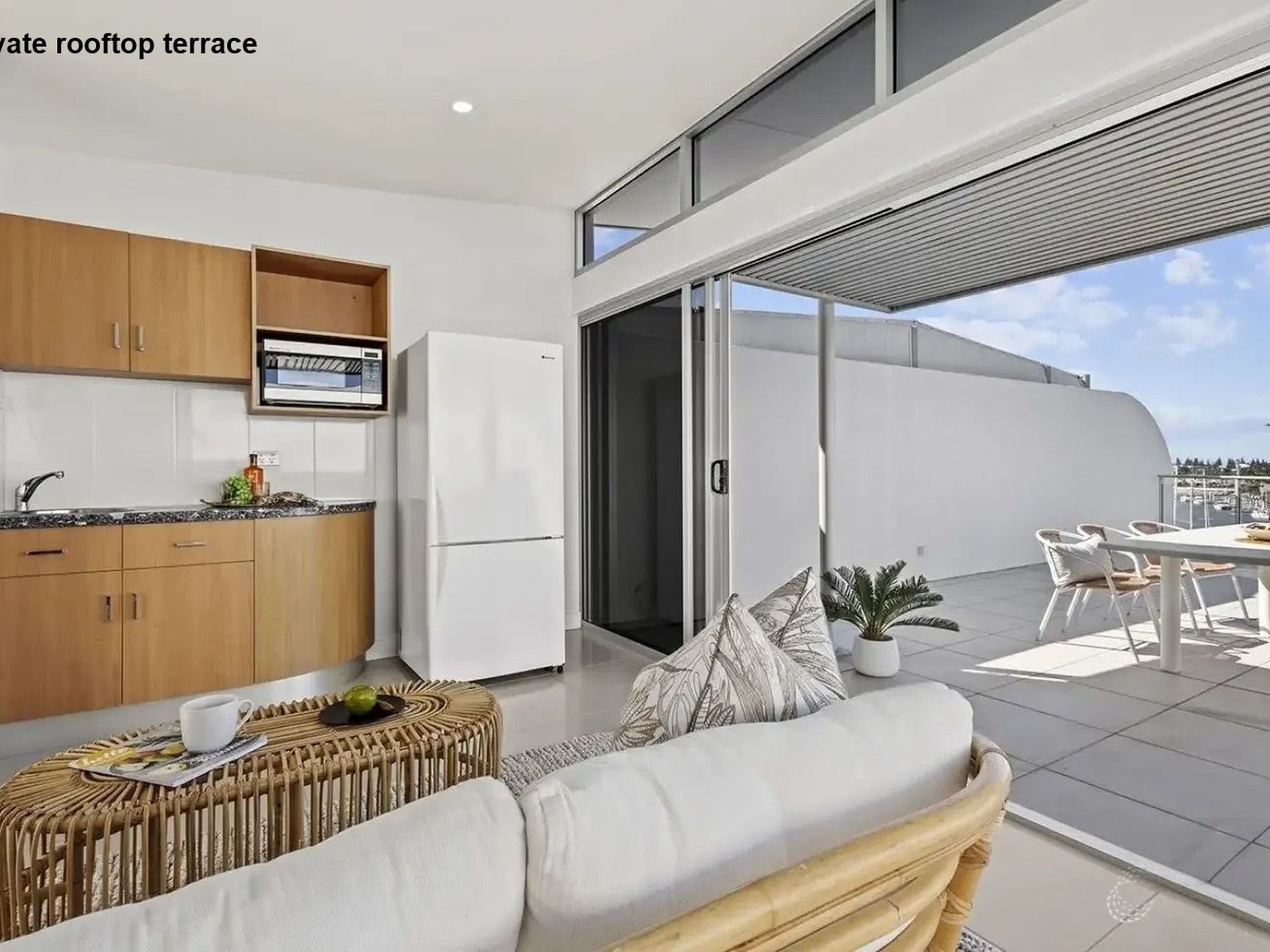 412 / 13 Nicklin Way, Minyama