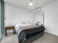 802 / 348 Water Street, Fortitude Valley