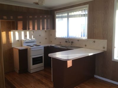 12 Avery Avenue, Mount Warrigal