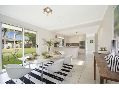 56 Lake Entrance Boulevard, Noosaville