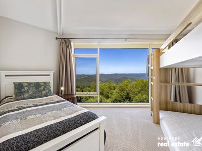 933 Innes View Road, Innes View