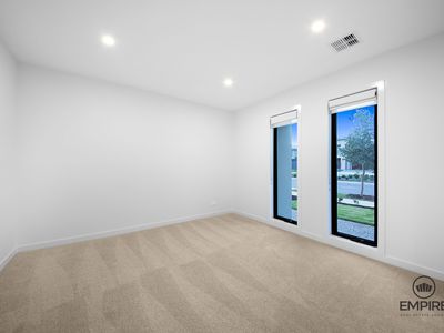 3 Fiorin Street, Clyde North