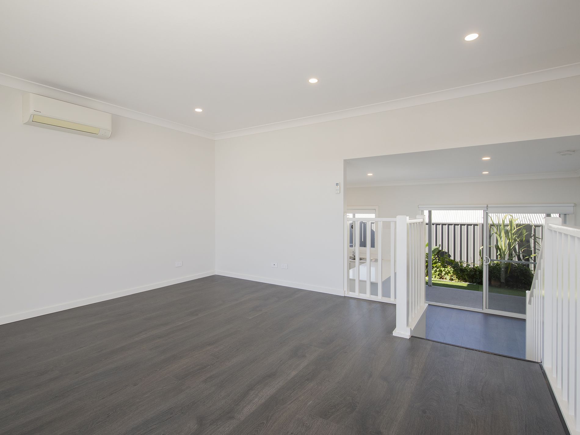 12 MAGPIE AVENUE, Elermore Vale