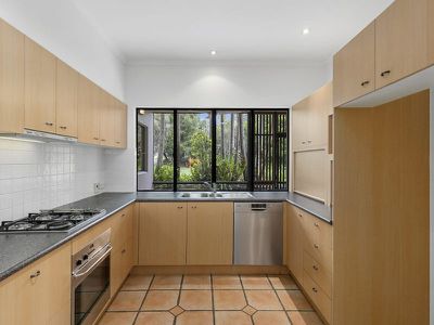 2 / 15 Doonella Street, Tewantin
